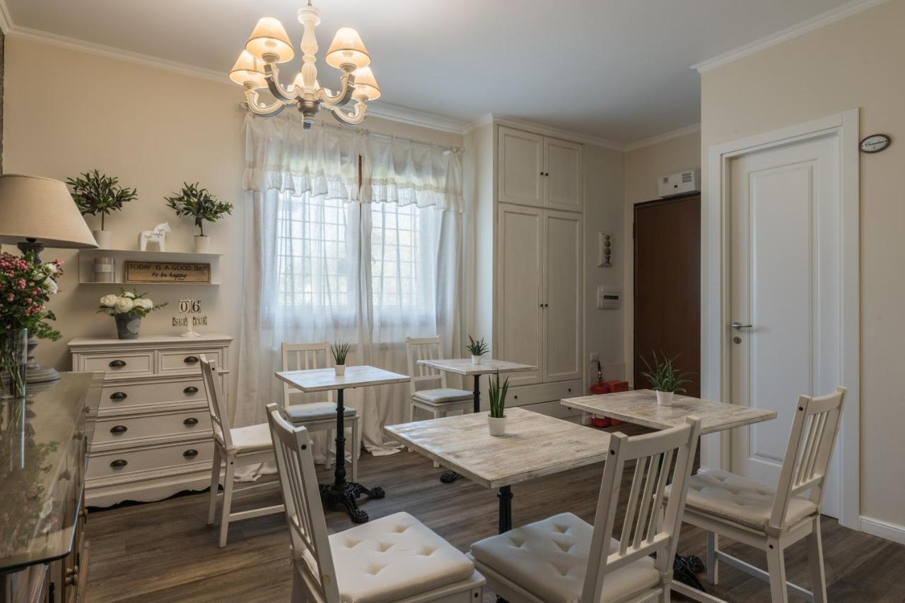 B&B L'Ulivo Fiumicino Exteriör bild