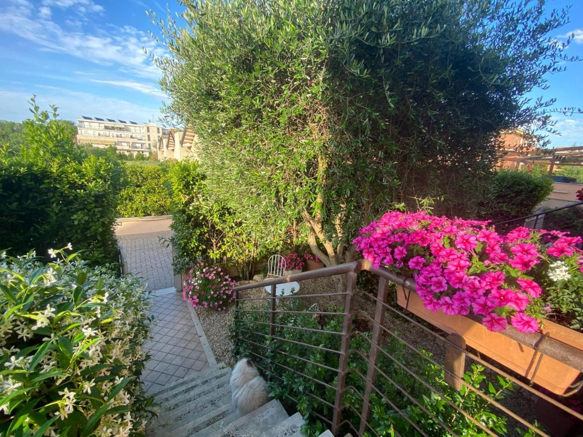 B&B L'Ulivo Fiumicino Exteriör bild